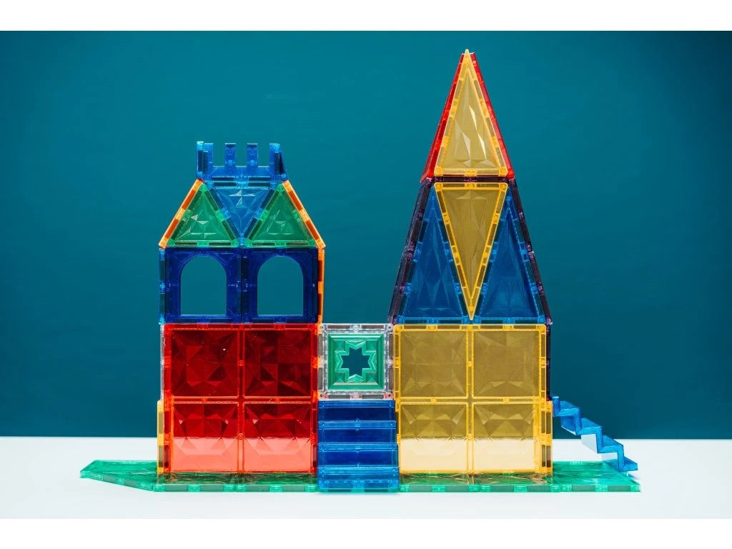 Kreativní stavba z magnetických kostek Lunapark
