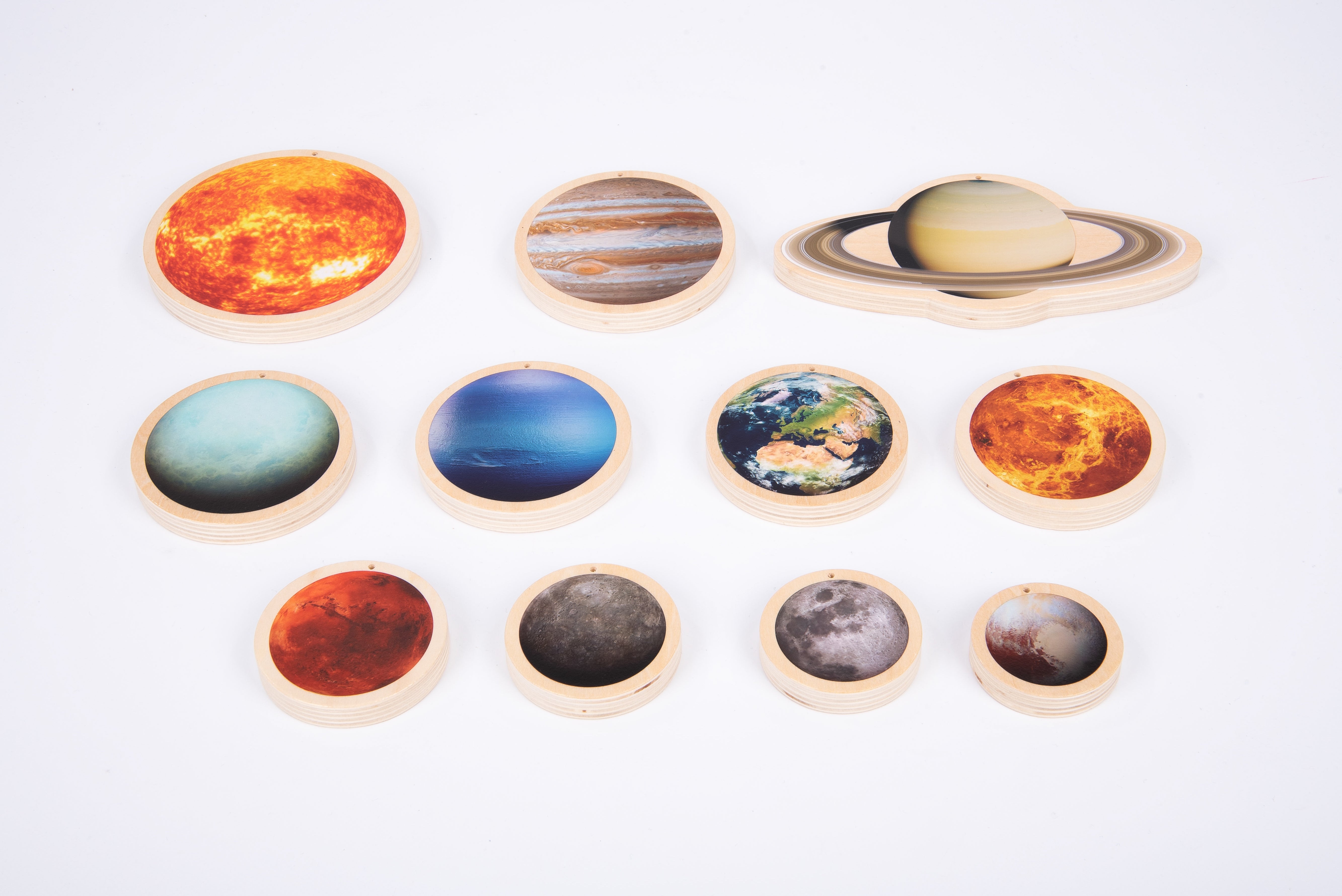 TickiT dřevěná sluneční soustava – vzdělávací sada planet pro děti